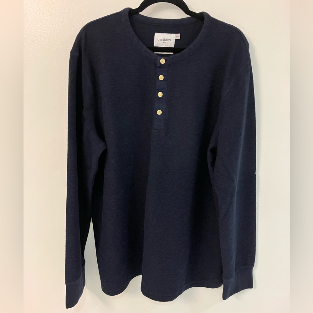 Bundle of 3 Goodfellow & Co men’s henley shirts